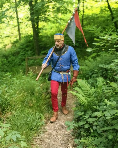 Burgführer Hans-Jürgen van Akkeren